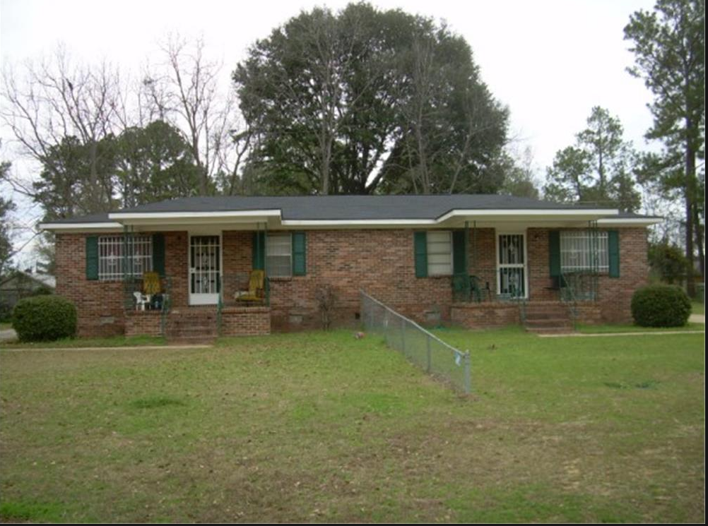 Property main image